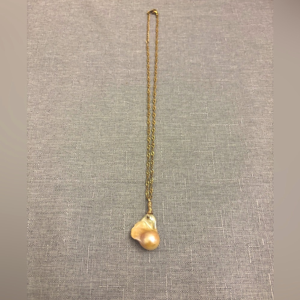 Elegant Gold Baroque Pearl Pendant Necklace Freshwater Pearl
